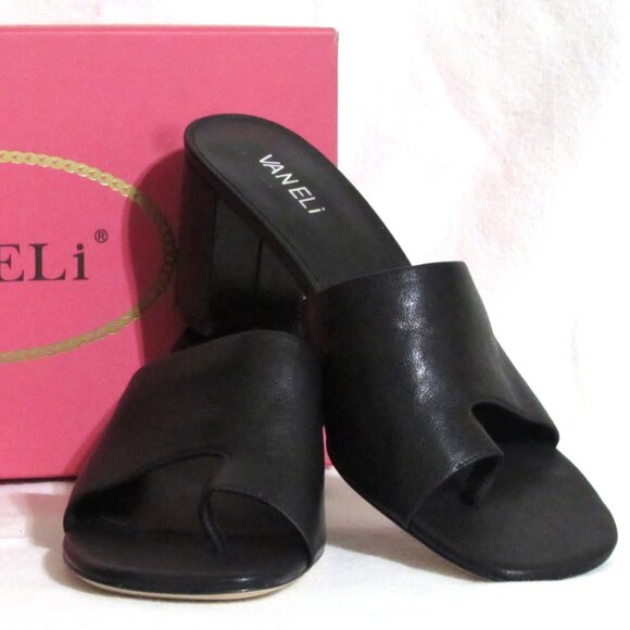 NEW Ladies VANELI Black Leather Thong Sandals Heels Shoes 11 M Orig $175 - Picture 1 of 7